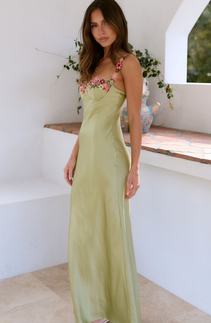 Chelsey | Maxi Dress with Flower Detail