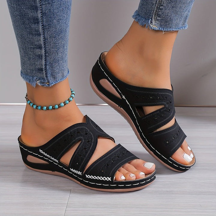 MARIA | ORTHOPEDIC SANDALS