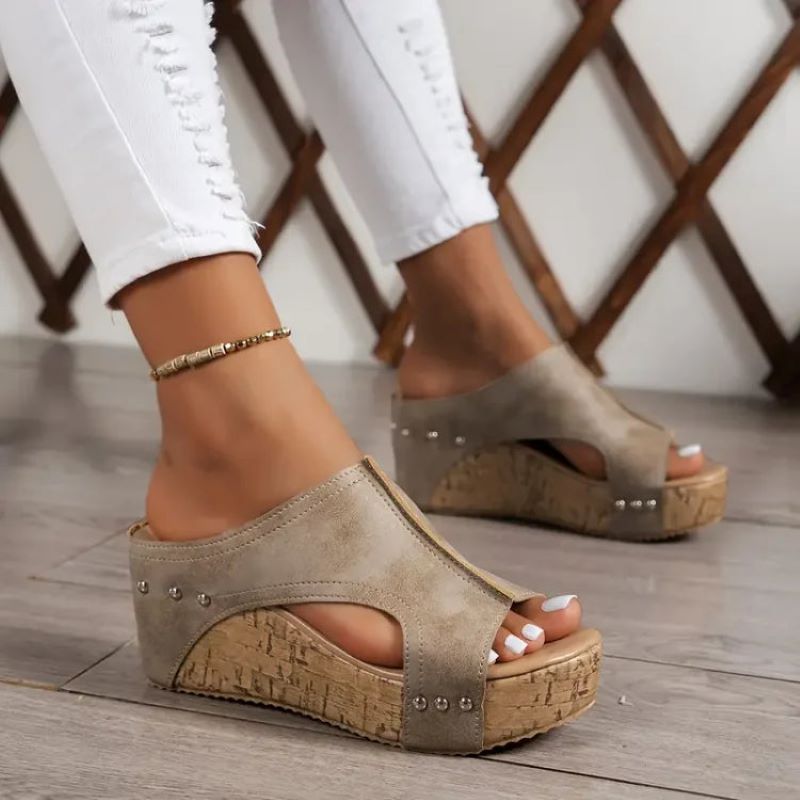 DJULIA | PREMIUM WEDGE SANDALS