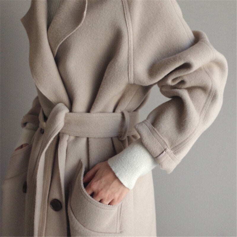 LAURA | ELEGANT WOOL COAT