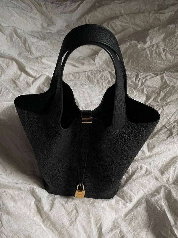 PISA | LUXURY BUCKET HANDBAG