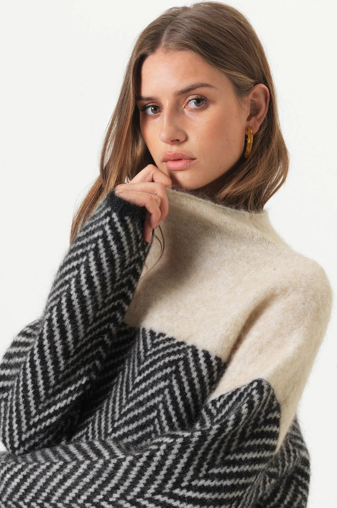 Dana | CASHMERE TURTLENECK