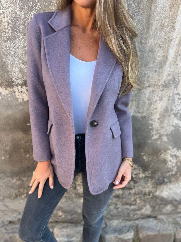 ADRIANA | ONE BUTTON BLAZER